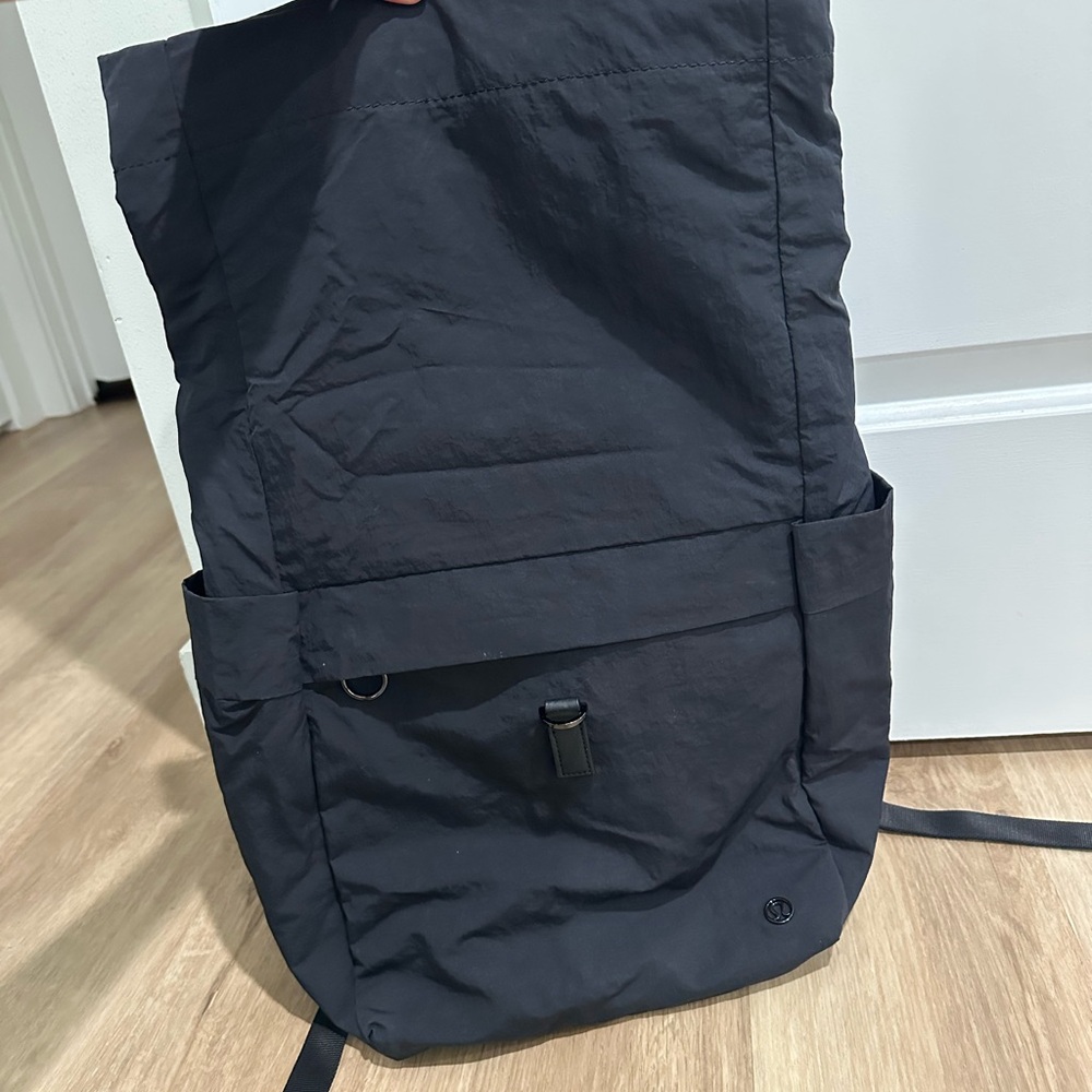 Lululemon Cross Paths Rucksack Backpack - Picture 3 of 5